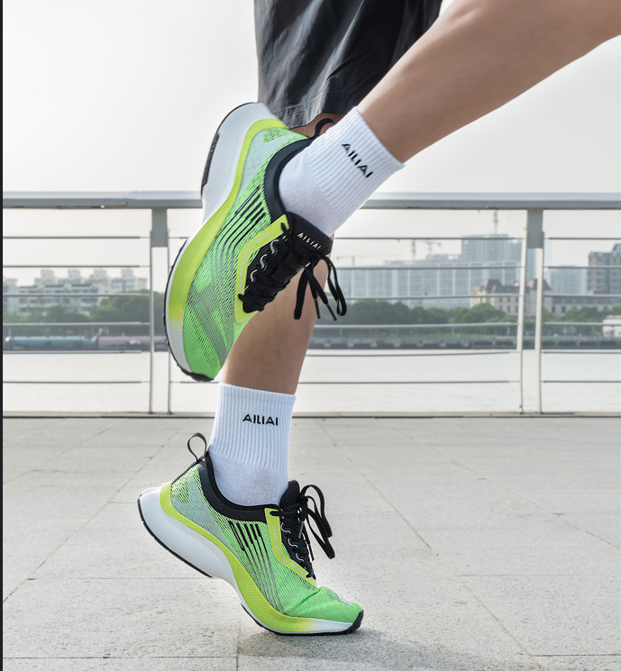 AILIAI Run Free 2.0 Fluorescent Green